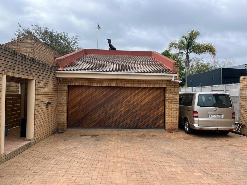 3 Bedroom Property for Sale in Vierlanden Western Cape